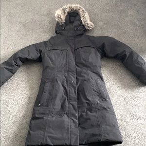 Women’s NorthFace parka